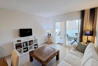 Spacious ground floor for rent with a pool and garden in Javea Arenal LONG TERM