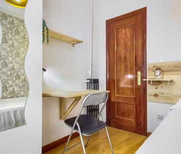 Calle de Sancho Dávila, Madrid, Community of Madrid 28028 - Photo 6