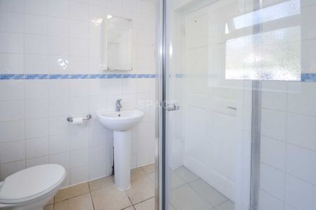 Grange Avenue, Earley, Reading, Berkshire, RG6 1DJ - Photo 5