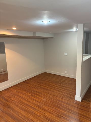 For Lease - 32 Macklem Avenue Unit# Lower, Toronto, Ontario - Photo 2