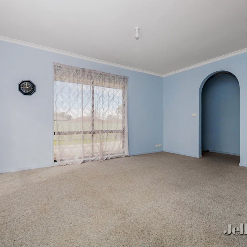 2 Bed, 1 Bath - Photo 1