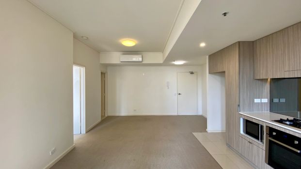 2-bedroom Northeast Facing Modern Apartment for lease! - Photo 1