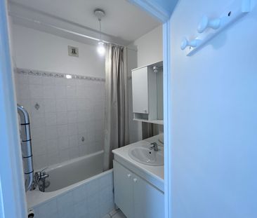 Location Appartement 2 pièces 45m² - Photo 3