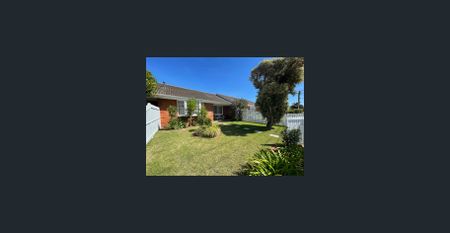 Renovated & Immaculate.... Only Steps From The Beach... Wonderful Seaside Opportunity - Photo 4