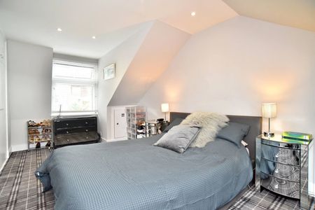 9 Inchgarth Road, AB15 9NJ, Aberdeen - Photo 5