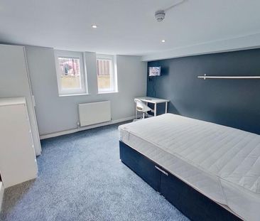 4 bedroom house to rent - Photo 3