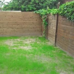 MAISON DE VILLE AVEC COUR - Photo 2