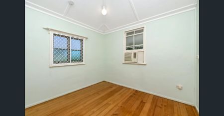 Charming Home in Sought-After Hermit Park! - Photo 3