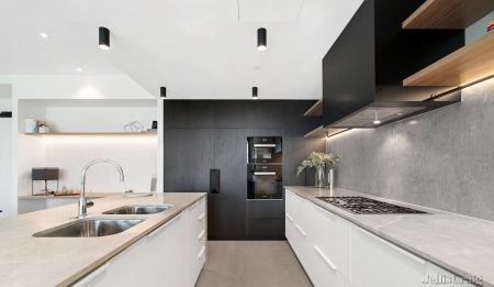 1006/145 Queensberry Street, Carlton - Photo 3