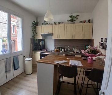 Location Maison 4 pièces 84m² - Photo 3