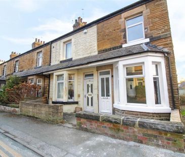 2 bedroom end of terrace house to rent - Photo 4