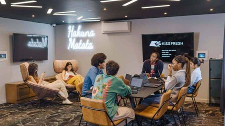 Silver Studio Lower Level - Photo 3