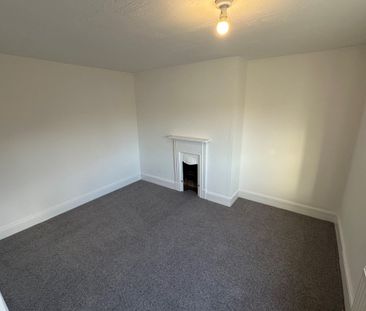 Holmsey Green - Photo 3