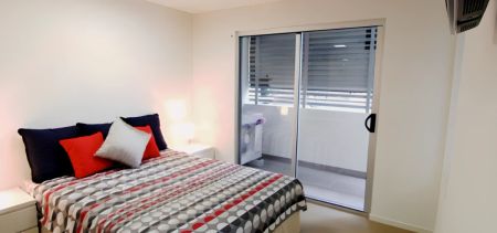 2 Bedroom Apartment - Photo 3