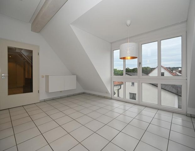 Besondere Architekten-Wohnung nahe der Altstadt! Neumarkt - Foto 1