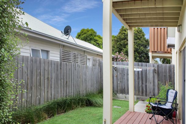 TWO STOREY HOME IN DESIRED SUBURB - Photo 1