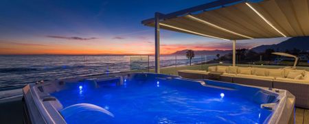 Luxury Villa for rent in Marbella Del Este, Andalusia - Photo 4