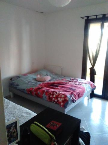 Location Appartement 2 pièces 53m² ST MAXIMIN LA STE BAUME 83470 - Photo 3