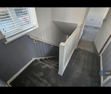 2 bedroom terraced house to rent - Photo 3