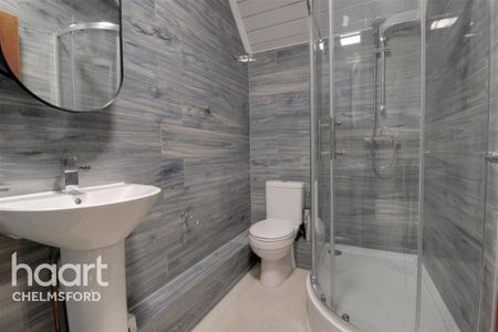 1 bedroom in a house share to rent - Photo 4