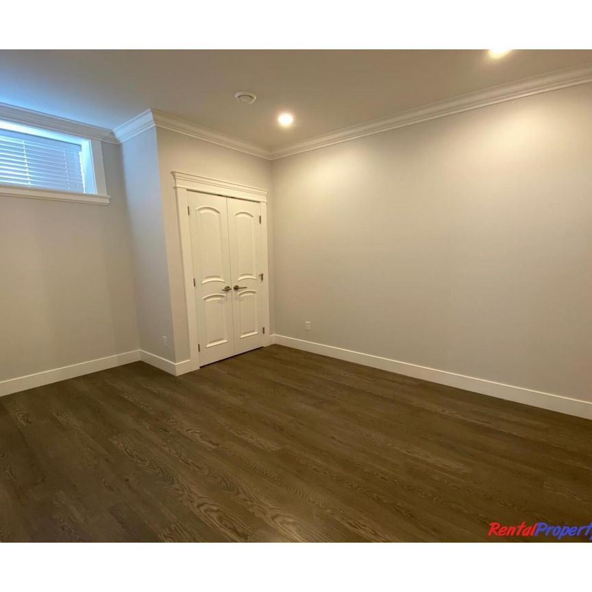 Basement-3111 E 51 AVENUE, Vancouver, British Columbia - Photo 1