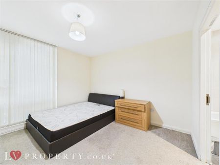 2 bedroom apartment to rent - Photo 4