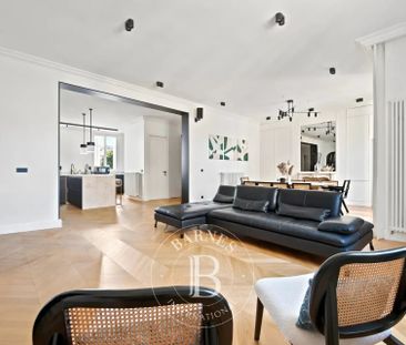 Tout savoir sur cet appartement dans le quartier Sorano-Centre Vill... - Photo 1