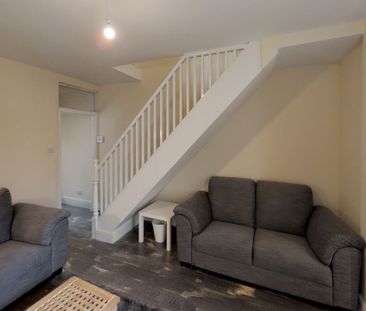 Double Room- BEDMINSTER - Photo 6