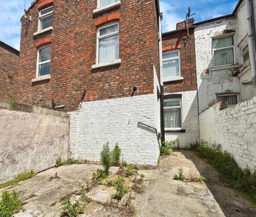 4 bedroom terraced house to rent - Photo 6