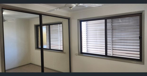 Recent renovated, stunning views - Photo 1