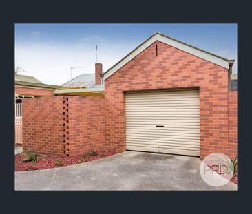 1/18 Darlow Street, Wagga Wagga, NSW 2650 - Photo 2