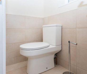 Station Avenue, Fishponds - Photo 4