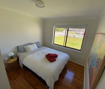 Dream Culburra Beach Retreat - Renovated modern 3 Bed, 1 Bath, 3 Car - Photo 6