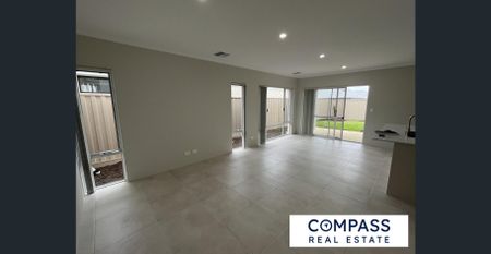 Beautiful Brand new 5 Bedroom House - Photo 2