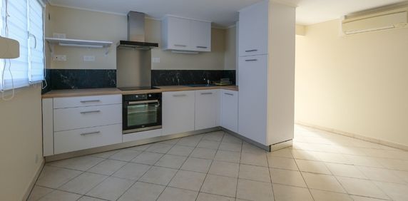 Apartment - Photo 2