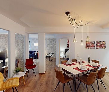Luxuriöses möbliertes Fewo-3-Zi-Apartment im Herzen der Freiburger Innenstadt! - Mietzeit 1-6 Mon - - Photo 1