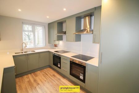 Studio to rent - Photo 2