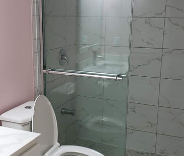 For Lease - 1428 Samuelson Circle Unit# Bsmt, Mississauga, Ontario - Photo 3