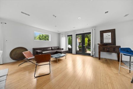 For Lease - 152 Duford Street, Vanier and Kingsview Park, Ontario - Photo 5