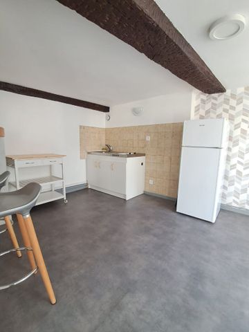 Location Appartement 3 pièces 68m² - Photo 3