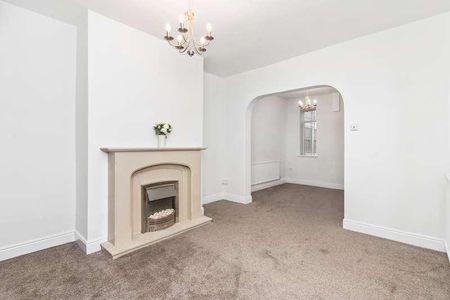 Greenway Road, Widnes, WA8 - Photo 2