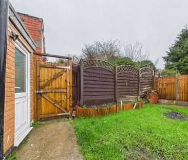 Peel Street, Langley Mill, Nottingham, Derbyshire, NG16 - Photo 2