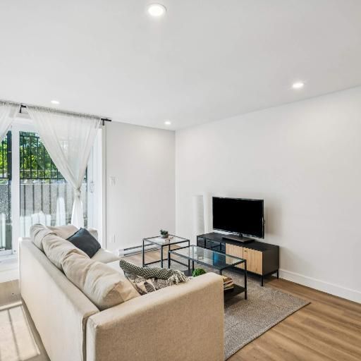 3 CH - 1 SDB - Huntingdon - $1,350 /mo - Photo 1