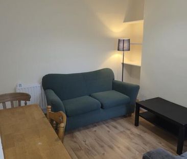 Room's To Let, 68 Tates Avenue, Belfast, BT9 7BY - Photo 2