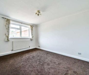 Banbury, Oxfordshire, OX16 - Photo 3