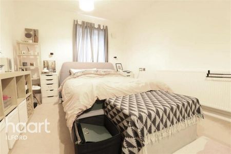 2 bedroom detached house to rent - Photo 3
