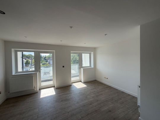 3 Bed Flat, Selsdon Road, CR2 - Photo 1