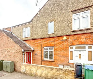 Flat to rent on - Photo 6