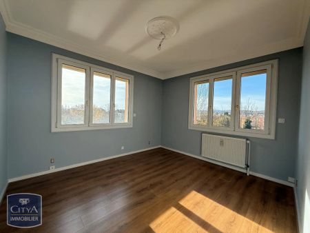 Appartement à louer 5 pièces 107.77m² - Photo 2