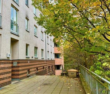 Frisch sanierte 2-Zimmer-Wohnung mit Wintergarten und Aufzug - Foto 1